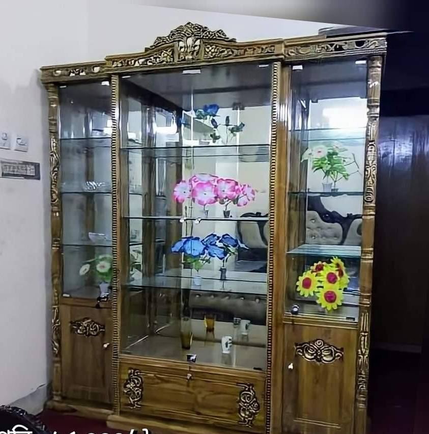 Komon Furniture