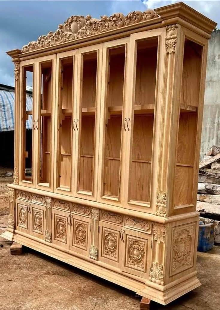 Wooden Cabinets-B252