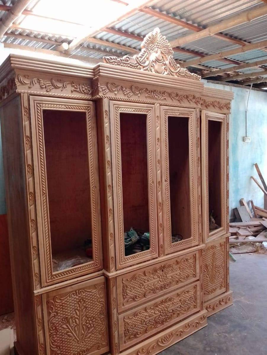 Wooden Cabinets-B267
